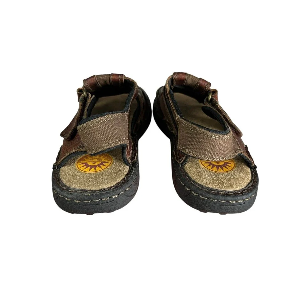 Earth Spirit Willie Fisherman Sandals  Men's 8  Brown Lightweight  Dad Sandals